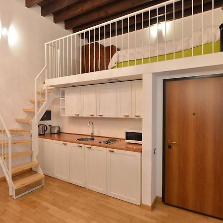 Izzhome City Center Cozy Кальяри Экстерьер фото